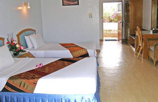 Phuket Golden Sand Inn - Sha Extra Plus Karon Quarto foto