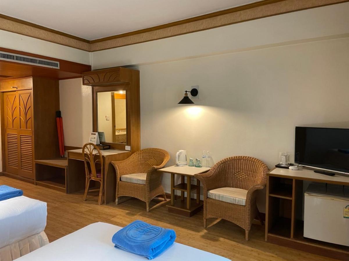 Phuket Golden Sand Inn - Sha Extra Plus Karon Exterior foto