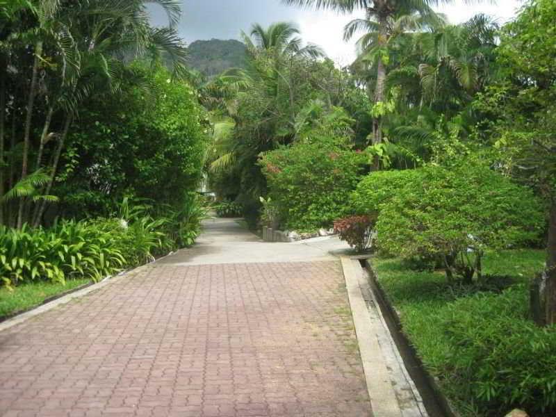 Phuket Golden Sand Inn - Sha Extra Plus Karon Exterior foto
